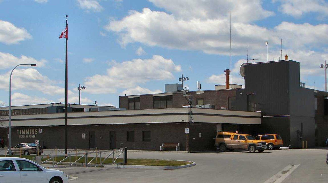 Holiday Inn Express And Suites Timmins By Ihg Exterior photo